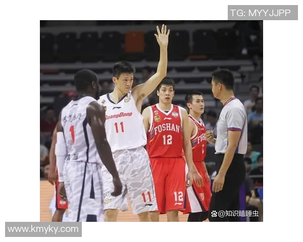 官方公告：篮球八卦被罚+停赛！